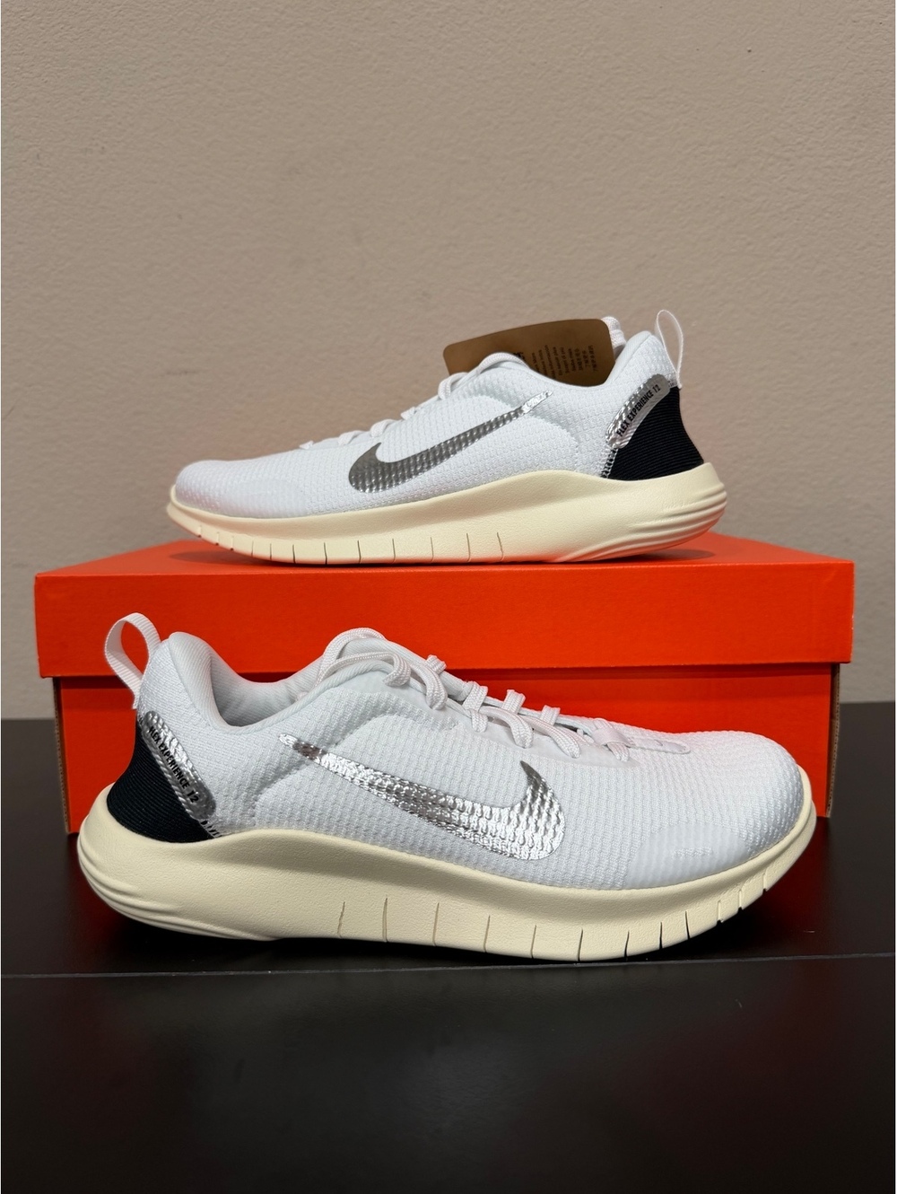 Size 6.5 - Nike Women’s Flex Experience Run 12 “White Metallic Silver”